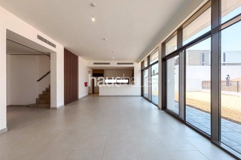 Villa en Al Furjan, Dubai, 4 dormitorios, 418 m², № 43363 - foto 2