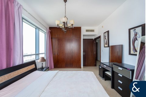 Apartamento en Golf Towers, The Views, Dubai, 2 dormitorios, 118 m², № 98532 - foto 13