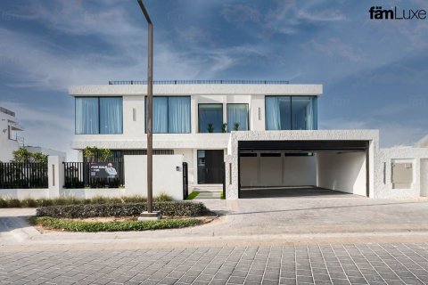 Villa in Dubai Hills Estate, Dubai 5 bedrooms, 1051.2 sq.m. № 64641 - photo 22