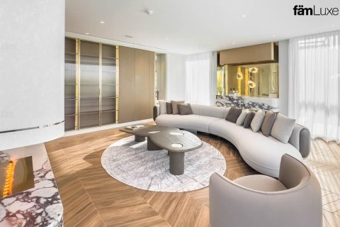 Villa in Dubai Hills Estate, Dubai 5 bedrooms, 1051.2 sq.m. № 64641 - photo 7