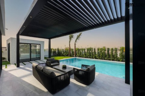 Villa in Dubai Hills Estate, Dubai 5 bedrooms, 1051.2 sq.m. № 64641 - photo 16