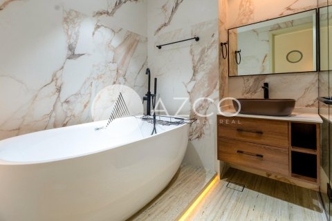 Apartment in Jumeirah Beach Residence, Dubai 3 bedrooms, 207 sq.m. № 38540 - photo 23