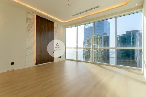Apartment in Jumeirah Beach Residence, Dubai 3 bedrooms, 207 sq.m. № 38540 - photo 5