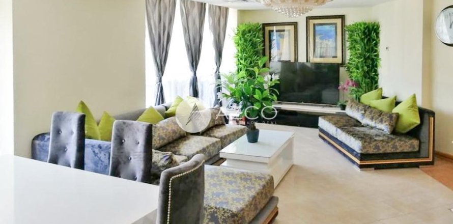 Квартира в Дубай Марине, Дубай, 3 спальни, 167.6м², № 38543