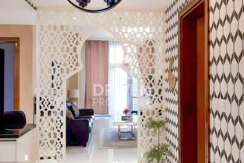 Apartamento en Al Habtoor City, Business Bay, Dubai, 2 dormitorios, 126 m², № 19018 - foto 2