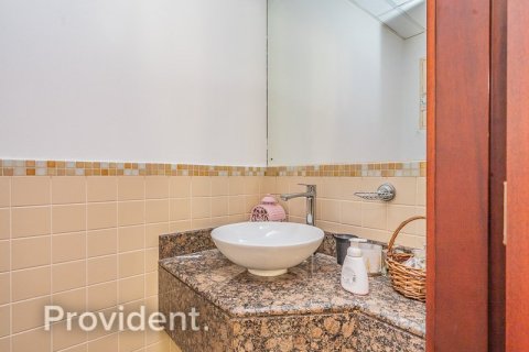 Купить квартиру в Джумейра Бич Резиденс, Дубай: 2 спальни, 127.7м², № 1414 - фото 6