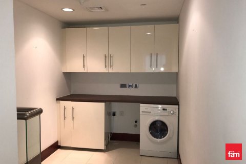 Appartement à Dubai, 2 chambres, 196 m², № 58436 - photo 8