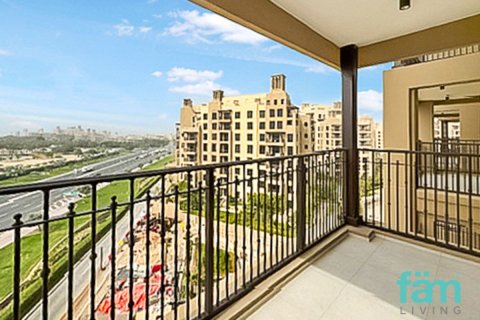 Apartamento en Umm Suqeim, Dubai, 1 dormitorio, 68.6 m², № 90641 - foto 6