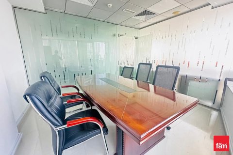 Снять в аренду офис в Бизнес-Бэе, Дубай: 94.6м², № 90644 - фото 5