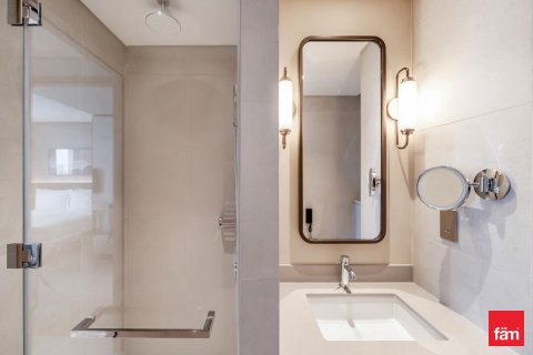 Купить квартиру в Даунтаун Дубай (Даунтаун Бурдж Дубай), Дубай: 2 спальни, 113.1м², № 90643 - фото 16