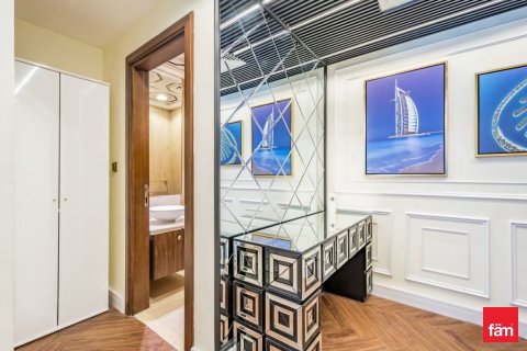 Снять в аренду квартиру в Бизнес-Бэе, Дубай: 1 спальня, 94м², № 90642 - фото 20