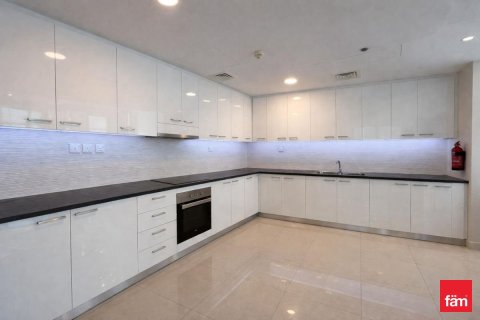 Снять в аренду квартиру в Al Sufouh, Дубай: 2 спальни, 121м², № 90640 - фото 4