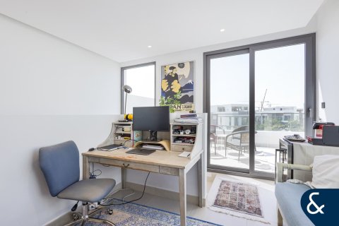 Villa in Tilal Al Ghaf, Dubai 4 bedrooms, 317 sq.m. № 98555 - photo 23