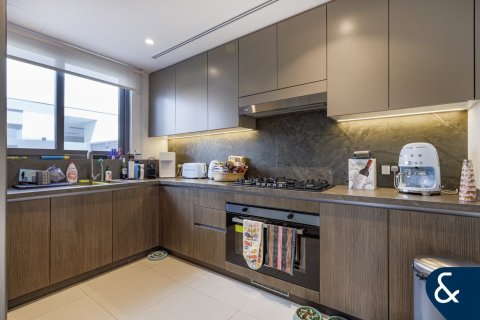 Villa in Tilal Al Ghaf, Dubai 4 bedrooms, 317 sq.m. № 98555 - photo 6