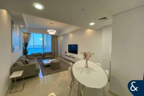 Apartamento en Business Bay, Dubai, 2 dormitorios, 147 m², № 98542 - foto 2