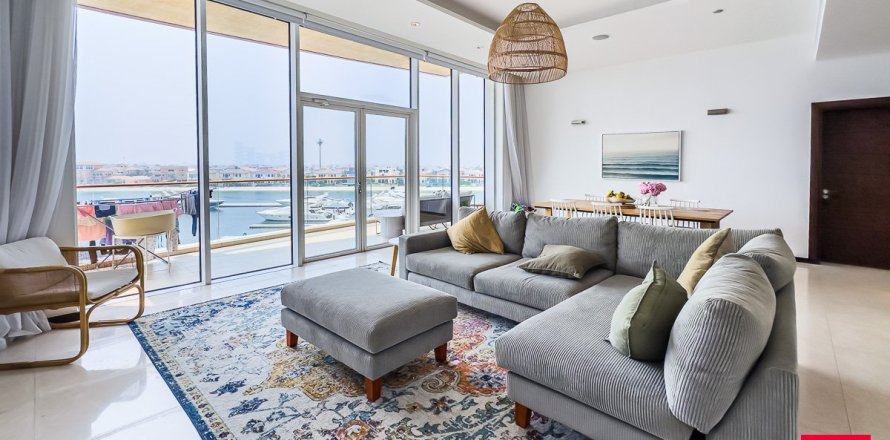 Appartement à Palm Jumeirah, Dubai, 2 chambres, 155.8 m², № 99901