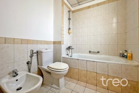 Villa en The Springs, Dubai, 3 dormitorios, 228.08 m², № 138110 - foto 16