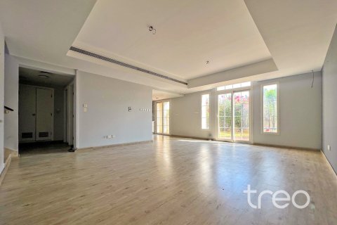Villa en The Springs, Dubai, 3 dormitorios, 228.08 m², № 138110 - foto 10