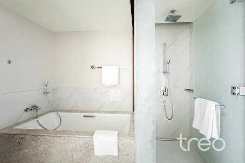 Снять в аренду квартиру в Address Harbour Point, Dubai Creek Harbour (The Lagoons), Дубай: 2 спальни, 102.47м², № 138117 - фото 23