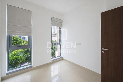 Apartment in Standpoint Towers, Downtown Dubai (Downtown Burj Dubai), Dubai 2 bedrooms, 122.26 sq.m. № 140467 - photo 16