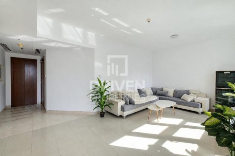 Apartment in Standpoint Towers, Downtown Dubai (Downtown Burj Dubai), Dubai 2 bedrooms, 122.26 sq.m. № 140467