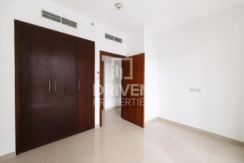 Apartment in Standpoint Towers, Downtown Dubai (Downtown Burj Dubai), Dubai 2 bedrooms, 122.26 sq.m. № 140467 - photo 9