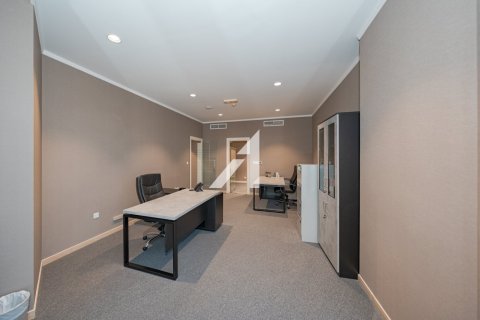 Снять в аренду офис в Sheikh Zayed Road, Дубай: 235м², № 92891 - фото 16
