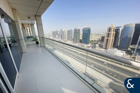 Купить квартиру в West Avenue Tower, Дубай Марина, Дубай: 2 спальни, 115м², № 75949 - фото 2