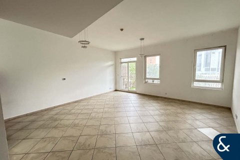 Купить квартиру в Motor City, Дубай: 2 спальни, 157м², № 75948 - фото 4