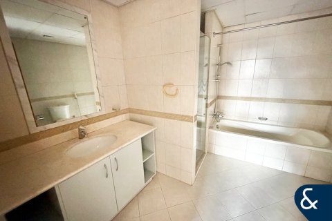 Купить квартиру в Motor City, Дубай: 2 спальни, 157м², № 75948 - фото 16