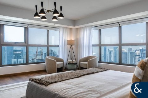 Duplex in Jumeirah Beach Residence, Dubai 3 bedrooms, 206 sq.m. № 75958 - photo 16