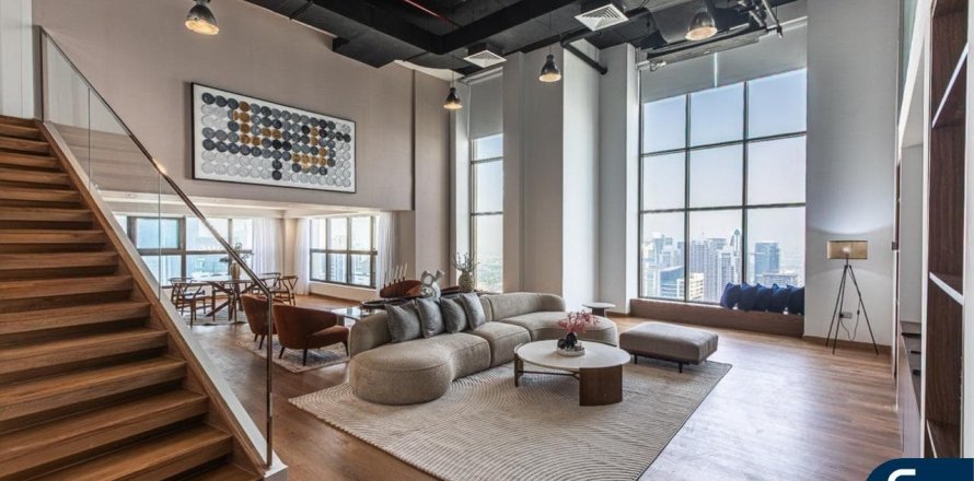 Duplex in Jumeirah Beach Residence, Dubai 3 bedrooms, 206 sq.m. № 75958