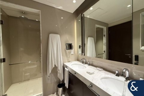 Apartment in Downtown Dubai (Downtown Burj Dubai), Dubai 2 bedrooms, 135 sq.m. № 75957 - photo 7