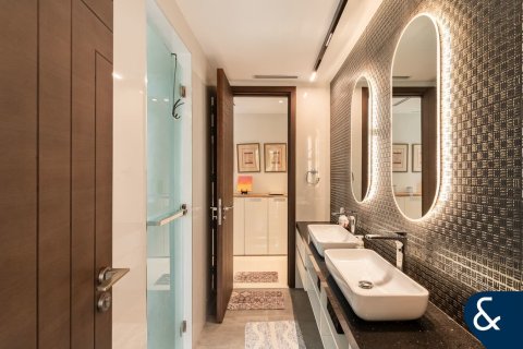 Villa à Arabian Ranches, Dubai, 6 chambres, 588 m², № 75947 - photo 16