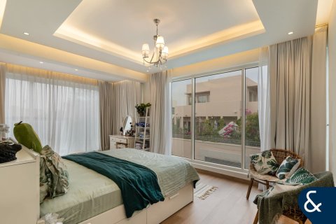 Villa à Arabian Ranches, Dubai, 6 chambres, 588 m², № 75947 - photo 15