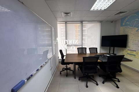 Office in Business Bay, Dubai 66 sq.m. № 124471 - photo 9