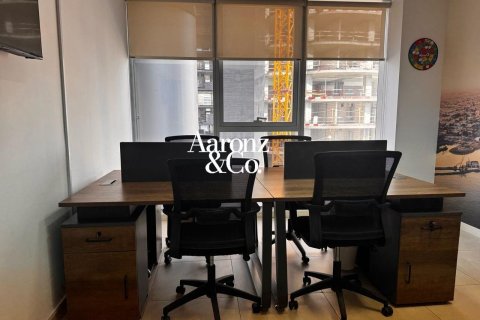 Office in Business Bay, Dubai 66 sq.m. № 124471 - photo 5
