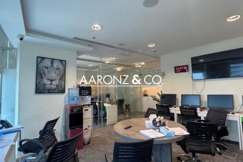 Oficina en Business Bay, Dubai, 65 m², № 52490 - foto 3