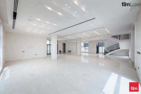 Villa in Al Barsha, Dubai 5 bedrooms, 884.3 sq.m. № 109989 - photo 7