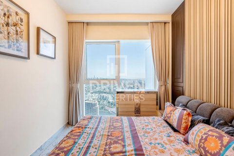 Apartment in Jumeirah Lake Towers, Dubai 3 bedrooms, 206 sq.m. № 19976 - photo 15