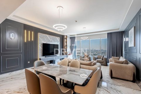 Apartment in Jumeirah Lake Towers, Dubai 3 bedrooms, 206 sq.m. № 19976 - photo 1