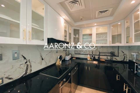 Apartamento en Trident Waterfront, Dubai Marina, Dubai, 2 dormitorios, 158 m², № 78230 - foto 15