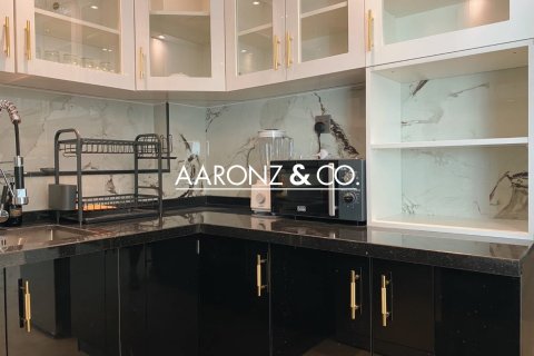 Apartamento en Trident Waterfront, Dubai Marina, Dubai, 2 dormitorios, 158 m², № 78230 - foto 17