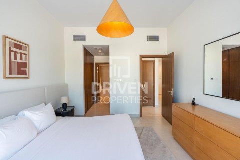 Apartment in Al Wasl, Dubai 1 bedroom, 100.52 sq.m. № 129650 - photo 12