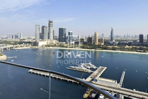 Appartement à EMAAR Beachfront, Dubai Harbour, Dubai, 3 chambres, 178.19 m², № 129651