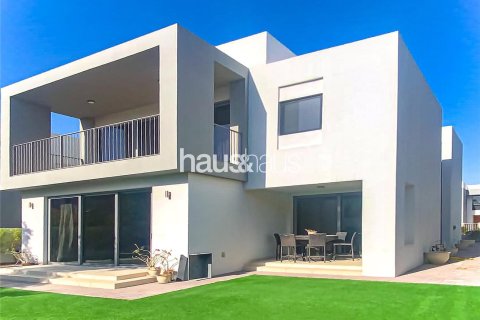 Villa in Sidra Villas, Dubai Hills Estate, Dubai 3 bedrooms, 288 sq.m. № 45178 - photo 11