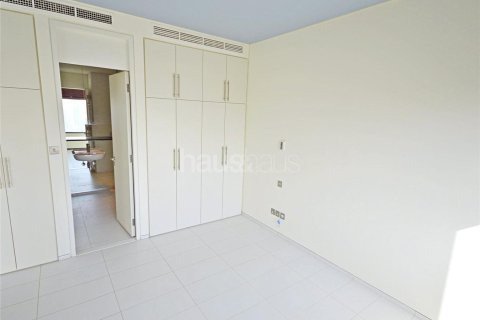 Apartment in DIFC, Dubai 1 bedroom, 83 sq.m. № 45169 - photo 10