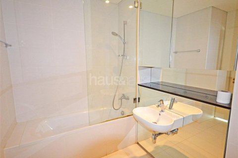 Apartment in DIFC, Dubai 1 bedroom, 83 sq.m. № 45169 - photo 11