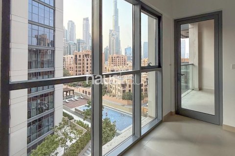Снять в аренду квартиру в Bellevue Towers, Даунтаун Дубай (Даунтаун Бурдж Дубай), Дубай: 1 спальня, 75м², № 45176 - фото 1