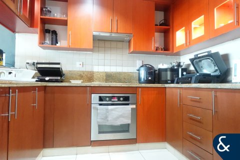 Apartment in The Views, Dubai 1 bedroom, 72 sq.m. № 91604 - photo 3